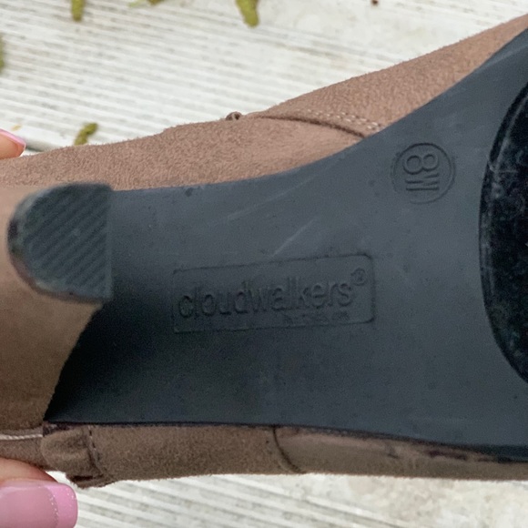 Cloudwalker Booties - Tan Suede Leather - Picture 6 of 7